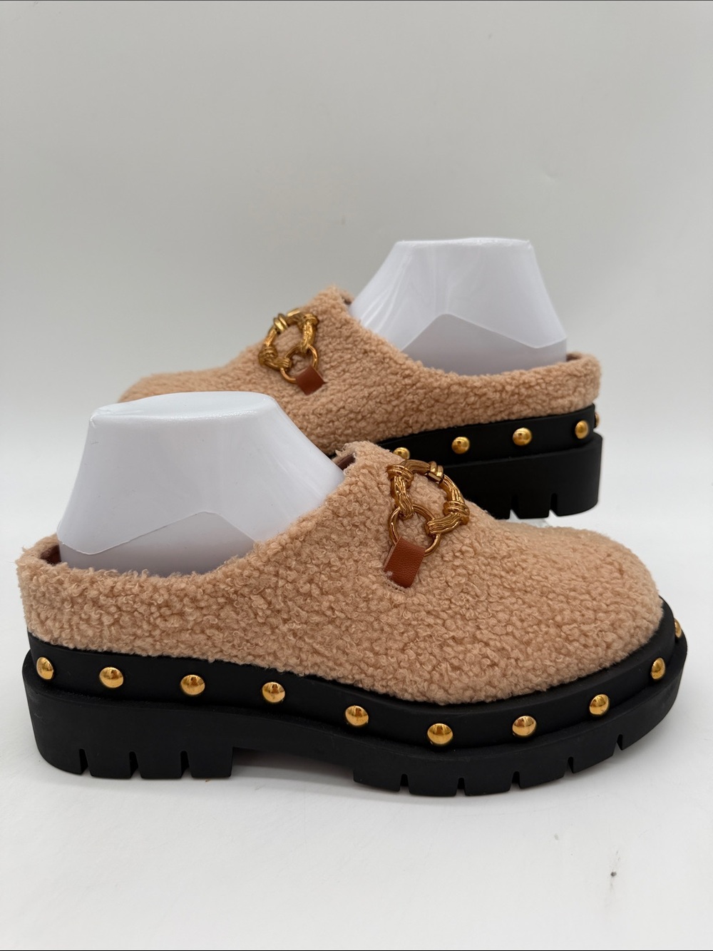 Circus Ny by Sam Edelman Women's Size 9 Annie Shearling Slip-On Studded Lug Sole
